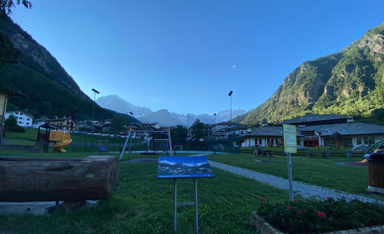 Appartamento De Montagne Berthod Pré-Saint-Didier Екстериор снимка